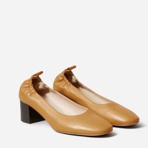 BNIB Everlane Day Heel